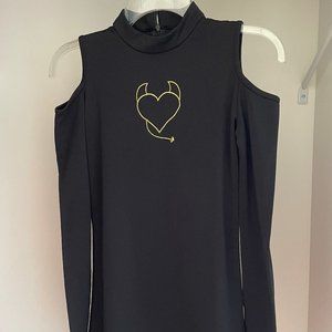 Black long-sleeve pencil dress